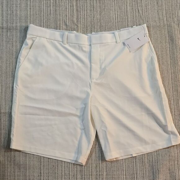 Nike Dri-FIT Men's Golf Shorts Cream Off White Size 42 CU9740-100 NWT - Picture 1 of 8